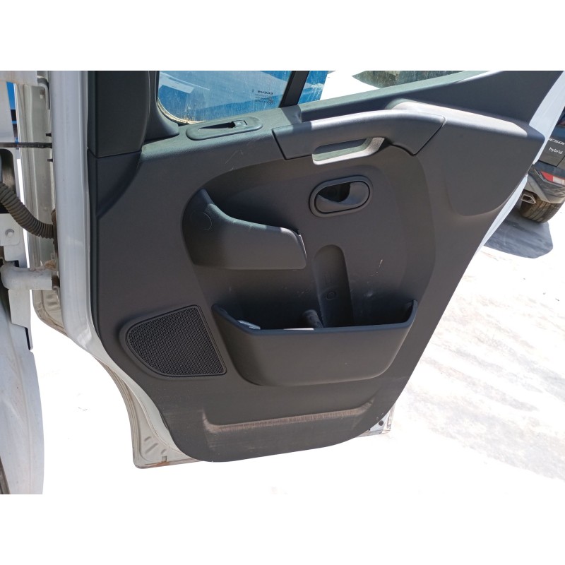 Recambio de guarnecido puerta delantera derecha para renault master iii caja/chasis (ev, hv, uv) 2.3 dci 145 rwd (uv0f, uv0e, hv