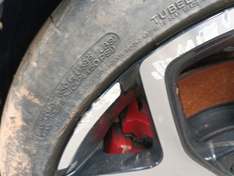 Recambio de llanta para hyundai i30 (pde, pd, pden) 2.0 n referencia OEM IAM 225/40/18  