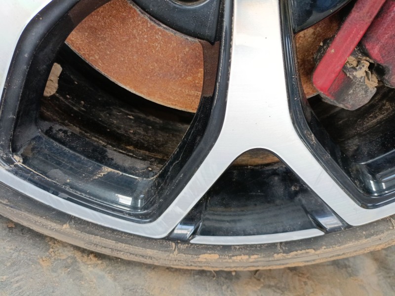 Recambio de llanta para hyundai i30 (pde, pd, pden) 2.0 n referencia OEM IAM 225/40/18  