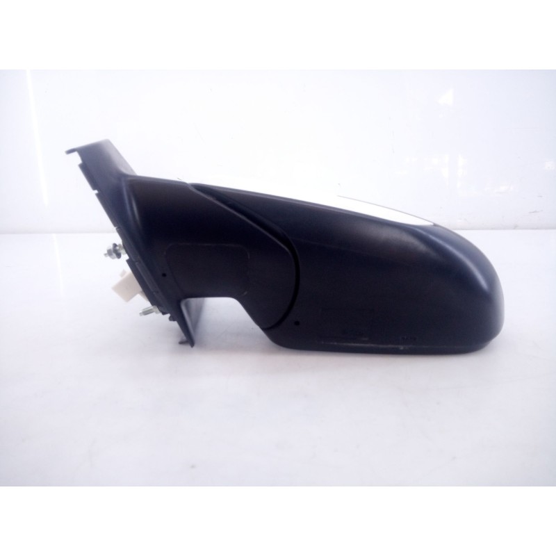 Recambio de retrovisor izquierdo electrico para kia stonic (yb) 1.0 t-gdi referencia OEM IAM E13049725  