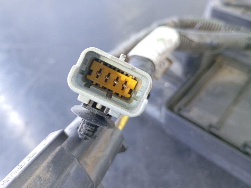 Recambio de electroventilador para peugeot 508 allure hybrid4 referencia OEM IAM 9687386880C03  