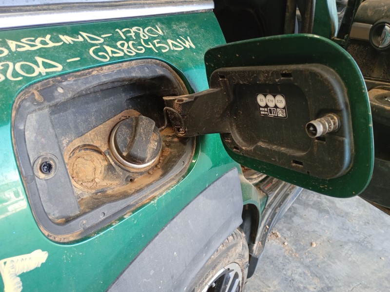 Recambio de tapa exterior combustible para mini mini countryman (f60) cooper s all4 referencia OEM IAM   