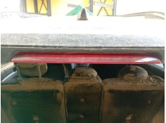 LUZ CENTRAL DE FRENO 