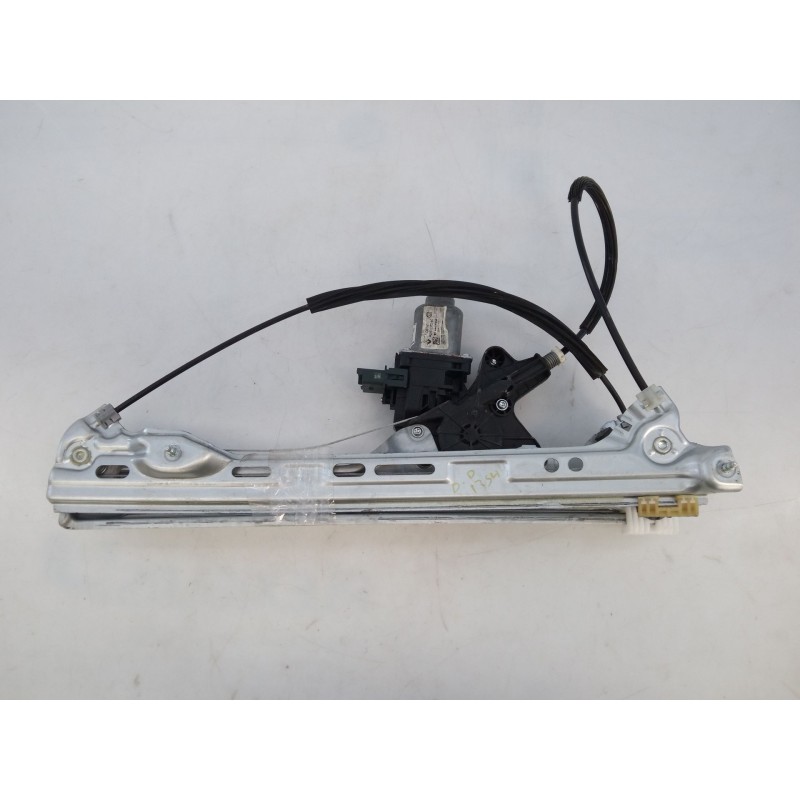 Recambio de elevalunas delantero derecho para renault megane iv sedán 1.3 tce 140 (lvnb) referencia OEM IAM   