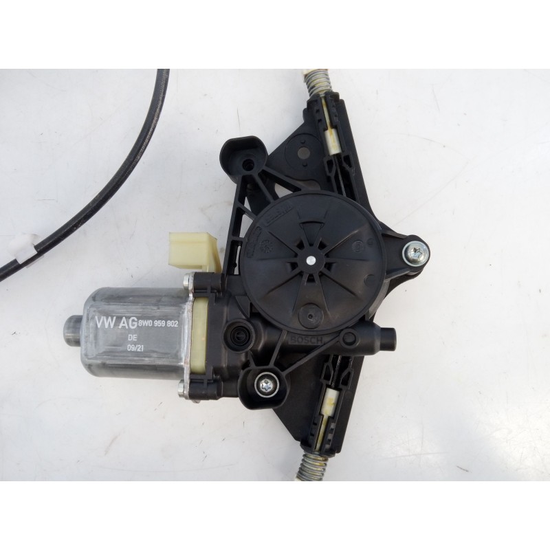 Recambio de elevalunas delantero derecho para audi a4 b9 (8w2, 8wc) 30 tdi mild hybrid referencia OEM IAM   