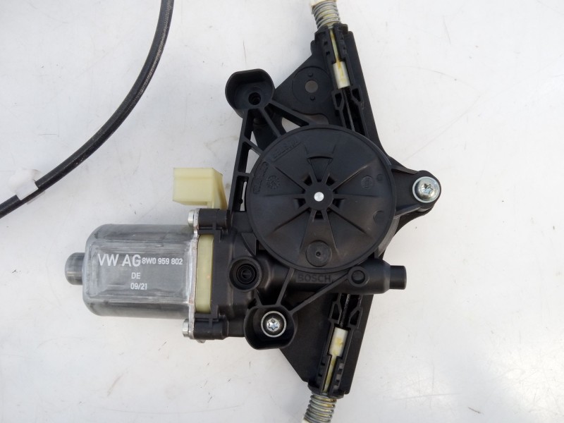 Recambio de elevalunas delantero derecho para audi a4 b9 (8w2, 8wc) 30 tdi mild hybrid referencia OEM IAM   