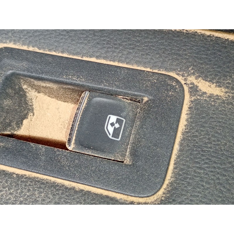 Recambio de mando elevalunas trasero derecho para volkswagen tiguan (ad1, ax1) 2.0 tdi 4motion referencia OEM IAM   