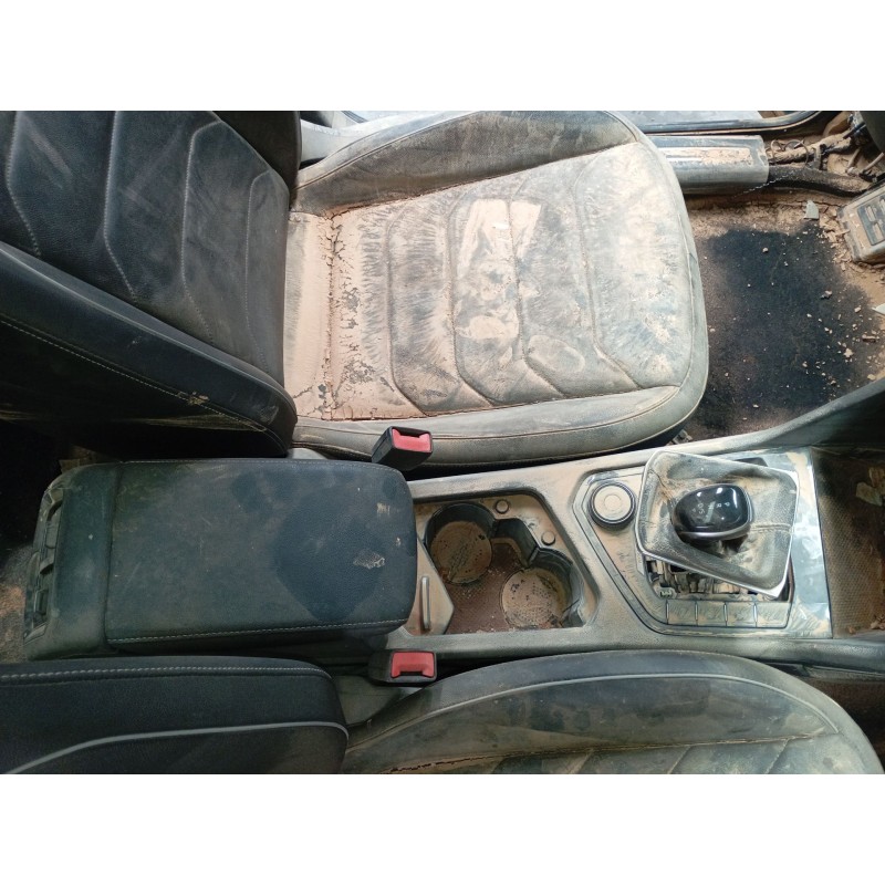Recambio de consola central para volkswagen tiguan (ad1, ax1) 2.0 tdi 4motion referencia OEM IAM   