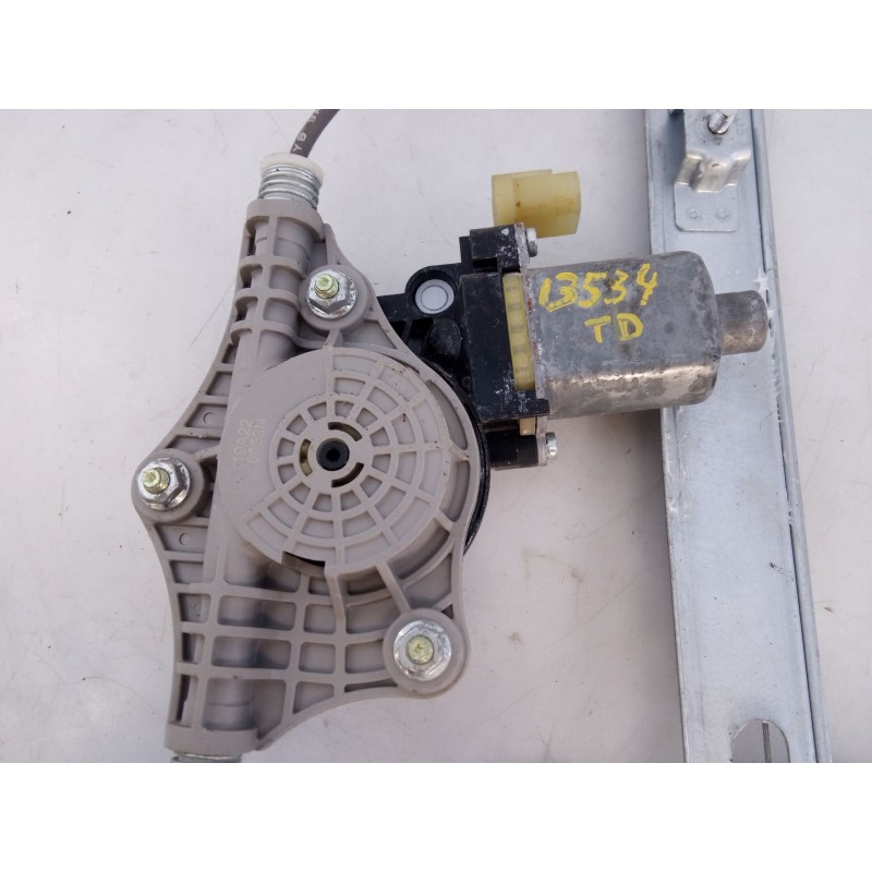 Recambio de elevalunas trasero derecho para kia stonic (yb) 1.0 t-gdi referencia OEM IAM   