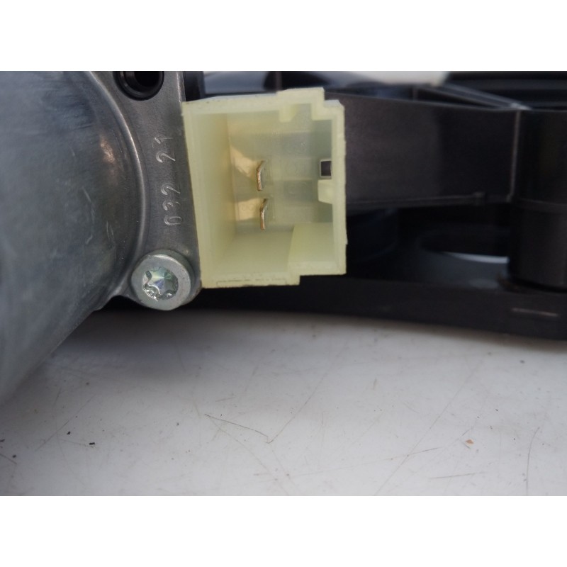 Recambio de elevalunas trasero izquierdo para audi a4 b9 (8w2, 8wc) 30 tdi mild hybrid referencia OEM IAM 0130822669  