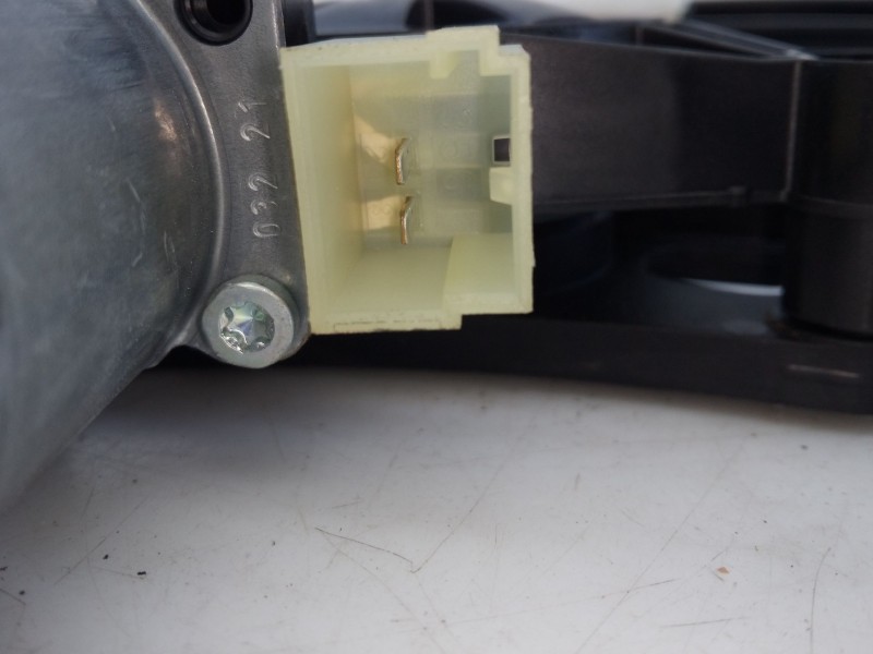 Recambio de elevalunas trasero izquierdo para audi a4 b9 (8w2, 8wc) 30 tdi mild hybrid referencia OEM IAM 0130822669  