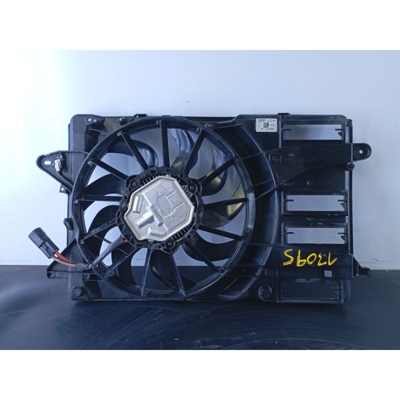 Recambio de electroventilador para opel insignia insignia b grand sport z18 referencia OEM IAM 84702876 O130707517 