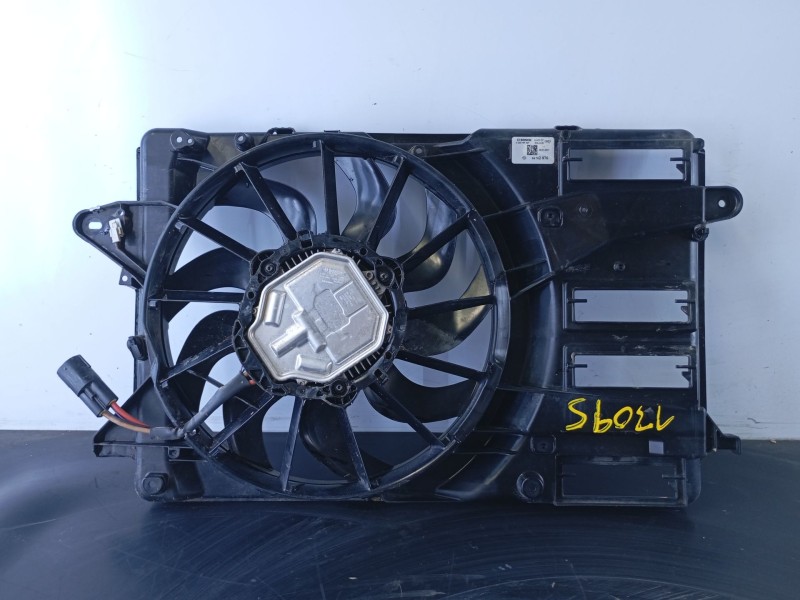 Recambio de electroventilador para opel insignia insignia b grand sport z18 referencia OEM IAM 84702876 O130707517 