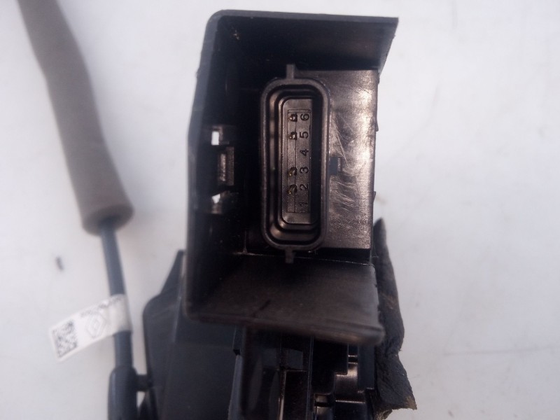 renault megane iv sedán del año 2023