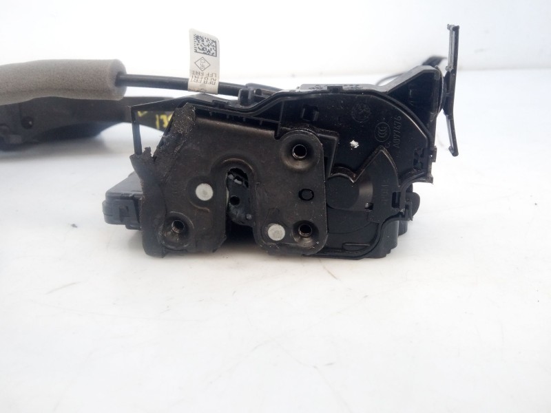 Recambio de cerradura puerta delantera derecha para renault megane iv sedán 1.3 tce 140 (lvnb) referencia OEM IAM 805023997R  
