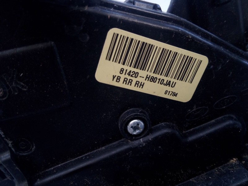 Recambio de cerradura puerta trasera derecha para kia stonic (yb) 1.0 t-gdi referencia OEM IAM 81420H8010JAU  