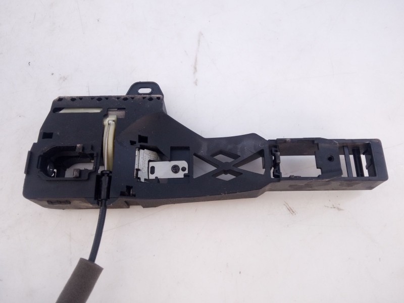 Recambio de cerradura puerta delantera izquierda para renault megane iv sedán 1.3 tce 140 (lvnb) referencia OEM IAM 805032065R  