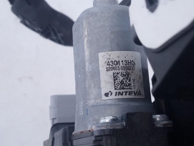 Recambio de elevalunas delantero izquierdo para peugeot 208 ii (ub_, up_, uw_, uj_) 1.2 puretech 100 referencia OEM IAM 98290436