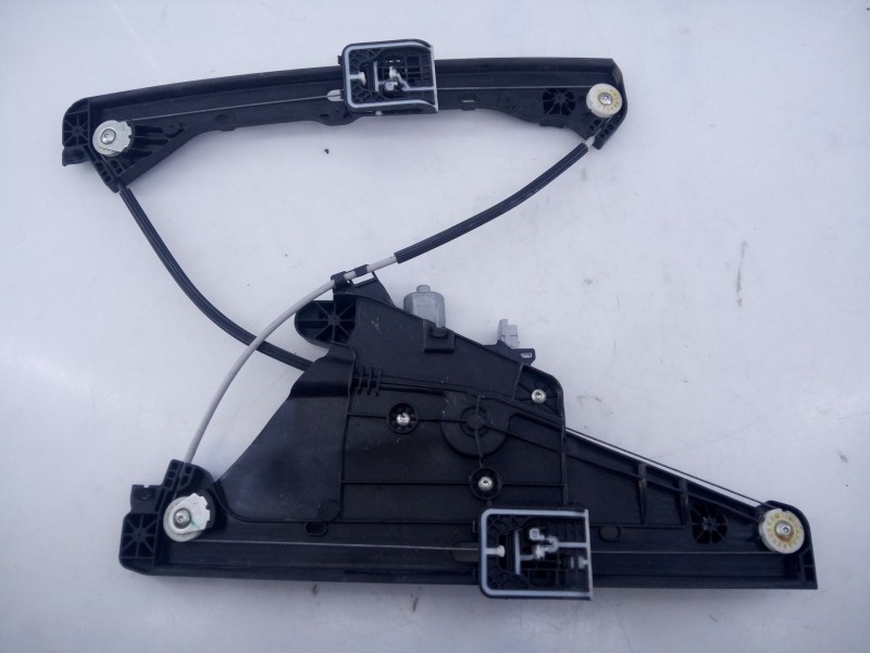 Recambio de elevalunas delantero izquierdo para peugeot 208 ii (ub_, up_, uw_, uj_) 1.2 puretech 100 referencia OEM IAM 98290436