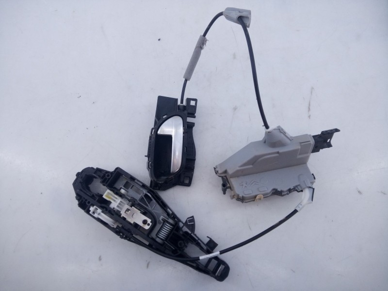 Recambio de cerradura puerta trasera derecha para peugeot 508 i (8d_) 2.0 bluehdi 150 referencia OEM IAM PSA192633  