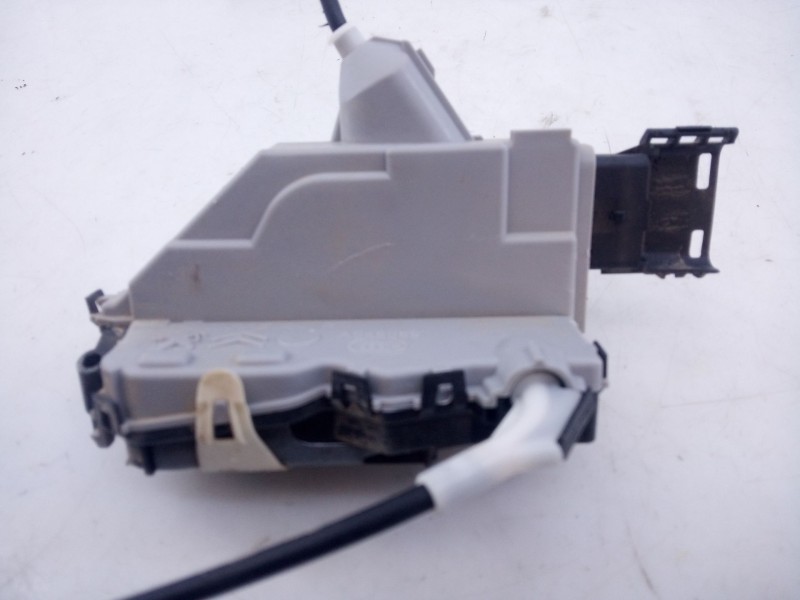 Recambio de cerradura puerta trasera derecha para peugeot 508 i (8d_) 2.0 bluehdi 150 referencia OEM IAM PSA192633  