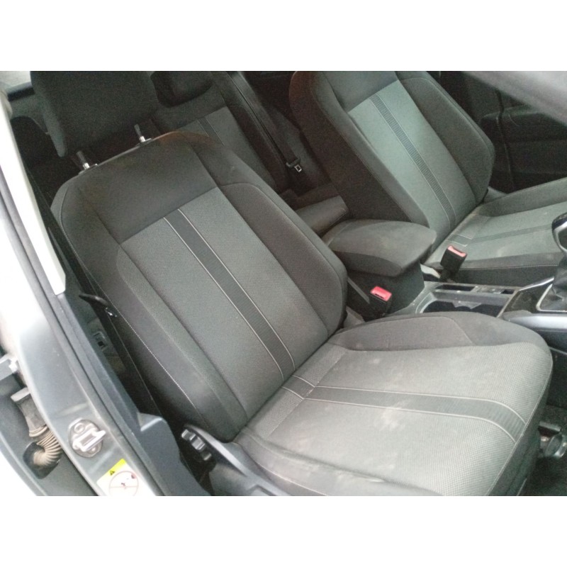 volkswagen t-roc (a11, d11) del año 2022