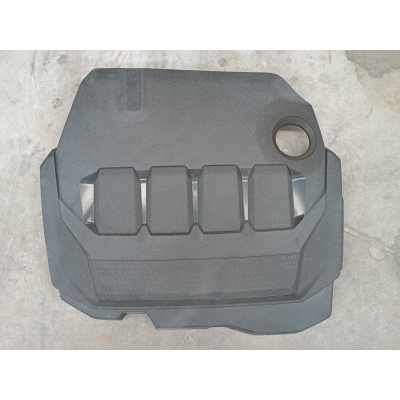 Recambio de tapa motor para volkswagen t-roc (a11, d11) 2.0 tdi scr referencia OEM IAM   