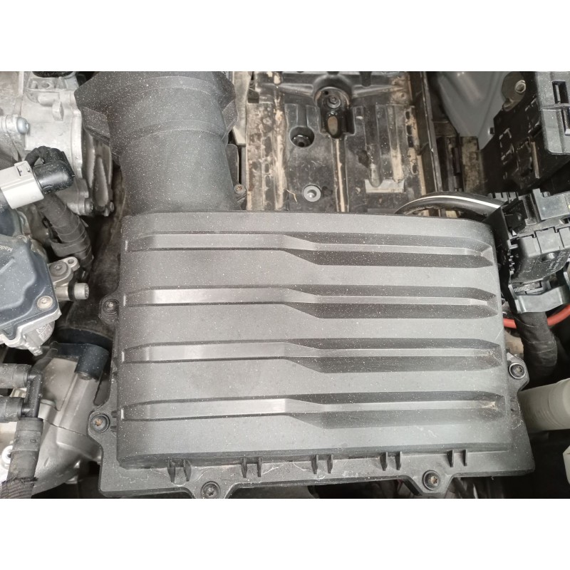 Recambio de filtro aire para volkswagen t-roc (a11, d11) 2.0 tdi scr referencia OEM IAM   