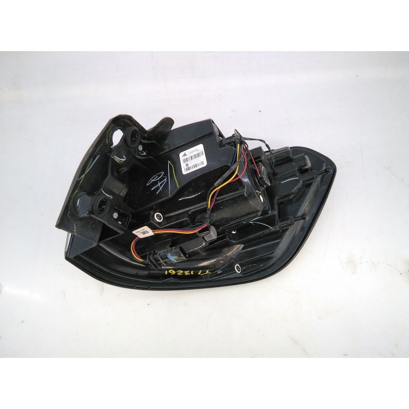 Recambio de piloto trasero izquierdo para jeep compass (mp, m6, mv, m7) 1.4 multiair referencia OEM IAM 68517552AA  