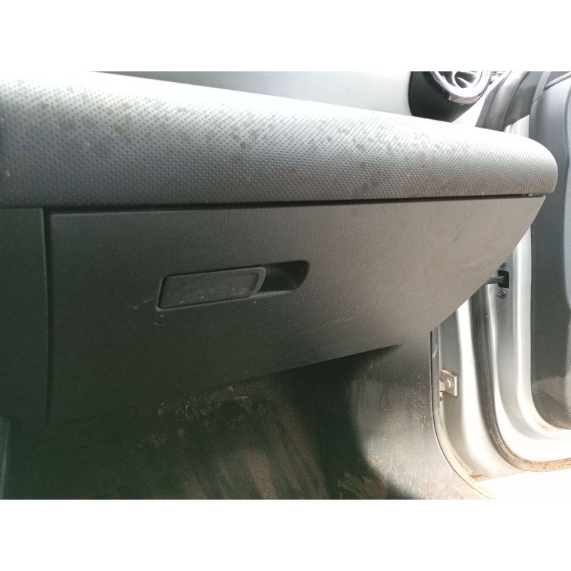 Recambio de guantera para mercedes-benz cla shooting brake (x118) cla 250 e (118.686) referencia OEM IAM   