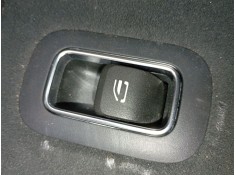 MANDO ELEVALUNAS TRASERO DERECHO 