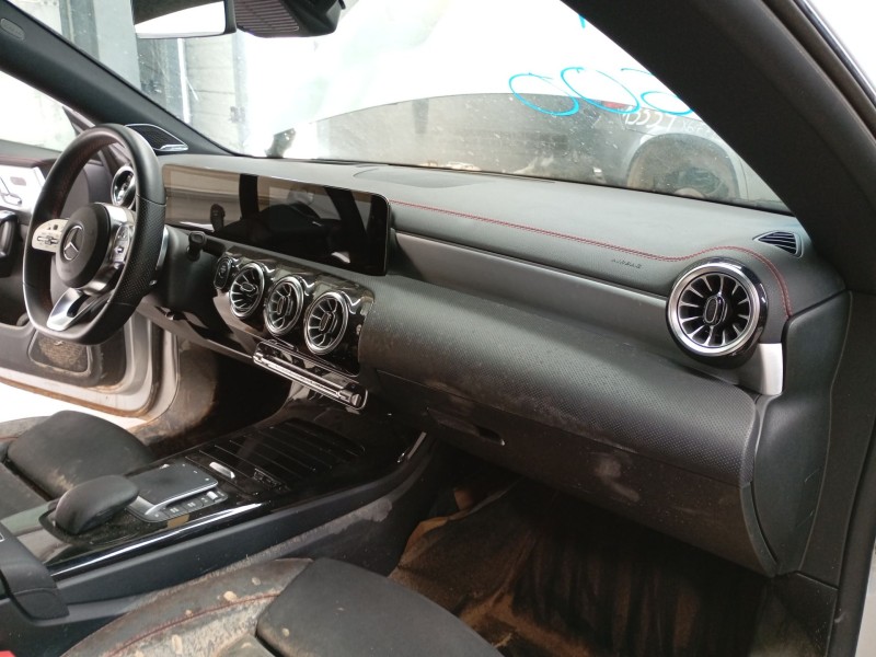 Recambio de salpicadero para mercedes-benz cla shooting brake (x118) cla 250 e (118.686) referencia OEM IAM   