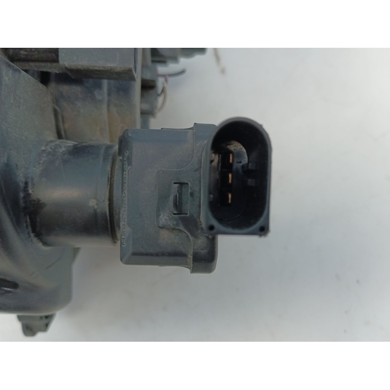 Recambio de faro derecho para chrysler jeep patriot limited referencia OEM IAM 1A9983211  