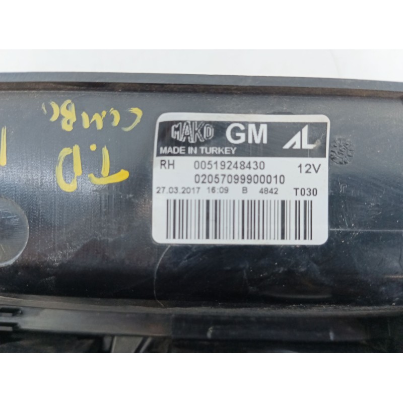 Recambio de piloto trasero derecho para opel combo d 1.6 16v cdti referencia OEM IAM   