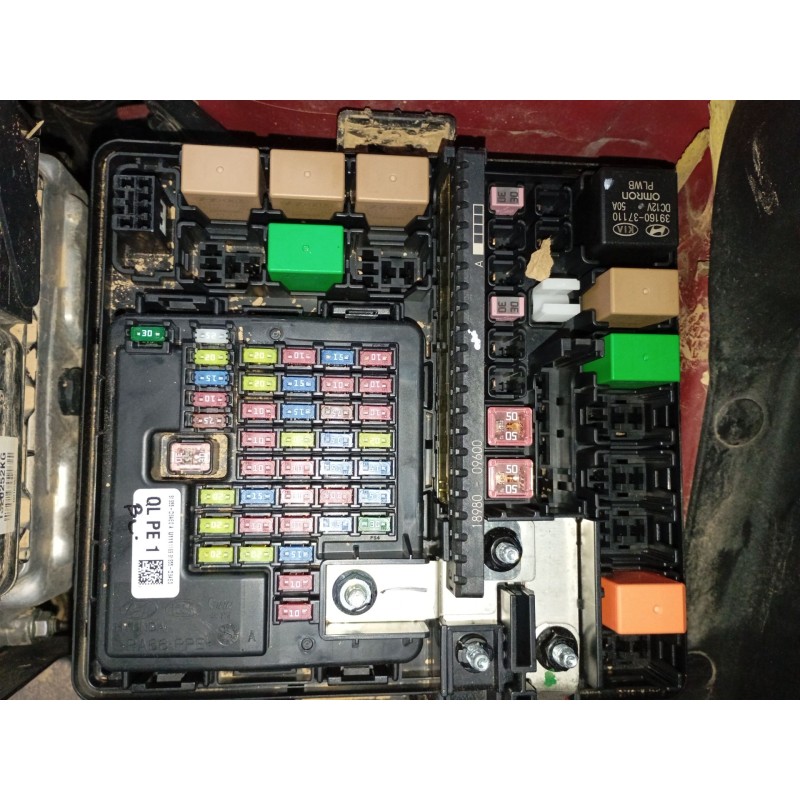 Recambio de caja reles / fusibles para kia sportage iv (ql, qle) 1.6 gdi referencia OEM IAM   