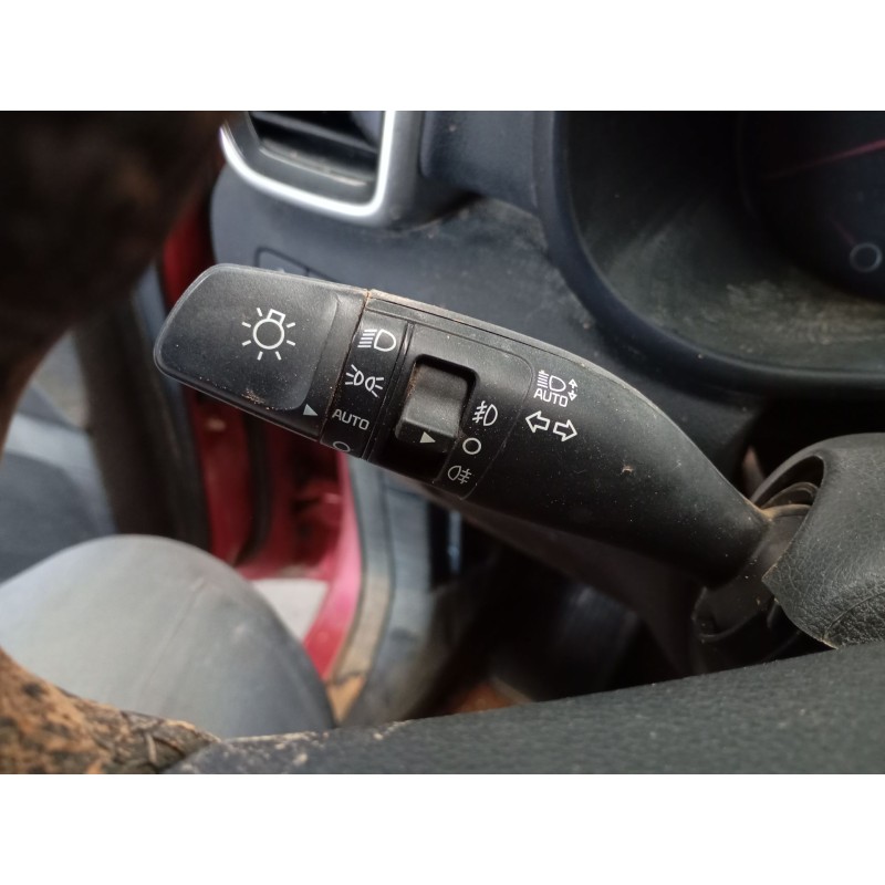 Recambio de mando intermitentes para kia sportage iv (ql, qle) 1.6 gdi referencia OEM IAM   