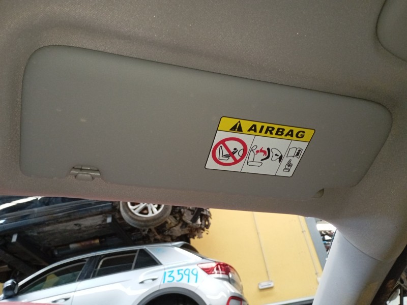 Recambio de parasol derecho para kia sportage iv (ql, qle) 1.6 gdi referencia OEM IAM   