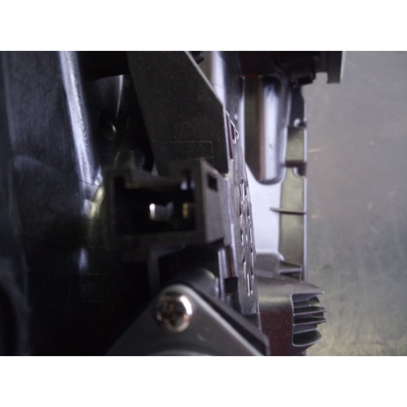 Recambio de elevalunas trasero derecho para mercedes-benz clase a sedán (v177) a 250 e (177.186) referencia OEM IAM   