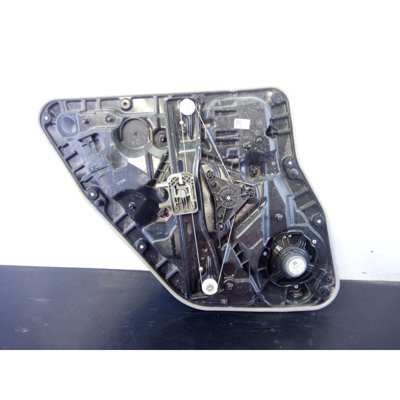 Recambio de elevalunas trasero derecho para mercedes-benz clase a sedán (v177) a 250 e (177.186) referencia OEM IAM   