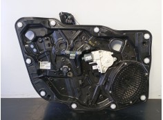 ELEVALUNAS DELANTERO IZQUIERDO C44132103 C37722104 P2-A3-12