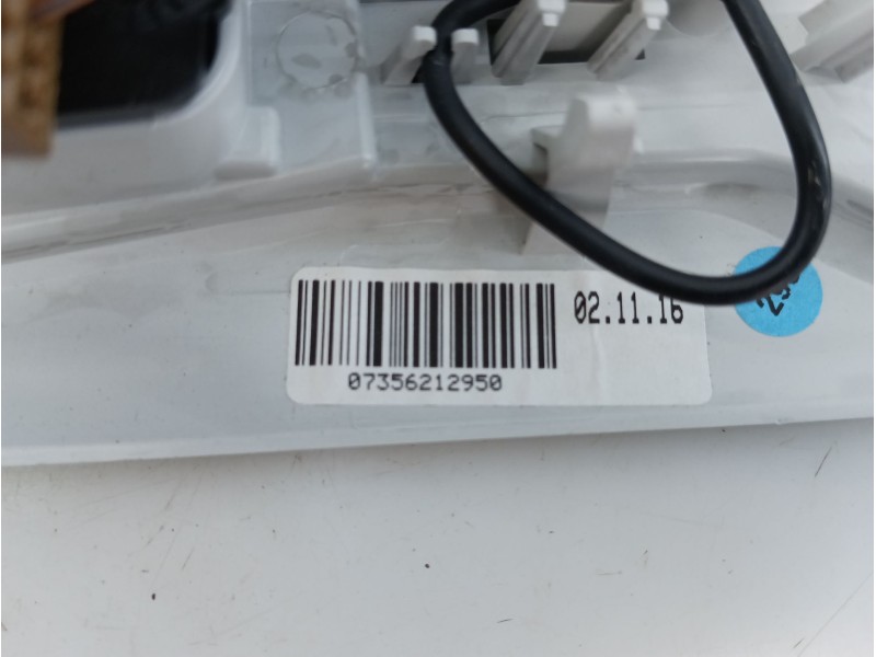 Recambio de luz interior para jeep renegade suv (bu, b1, bv) 1.4 4x4 referencia OEM IAM 07356212950  