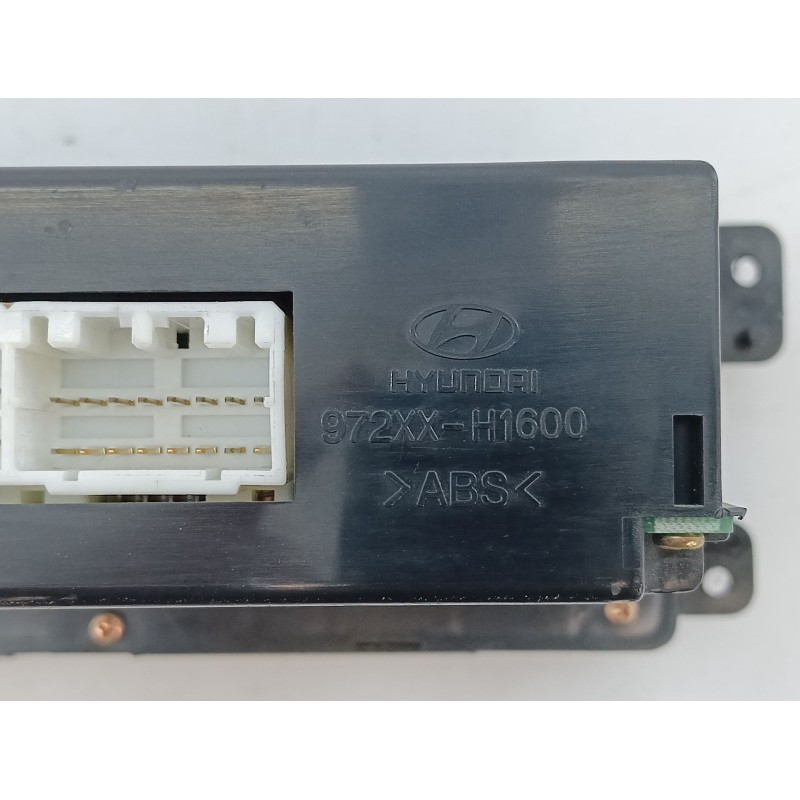 Recambio de mando climatizador para hyundai terracan (hp) 2.9 crdi 4wd referencia OEM IAM 972XXH1800  