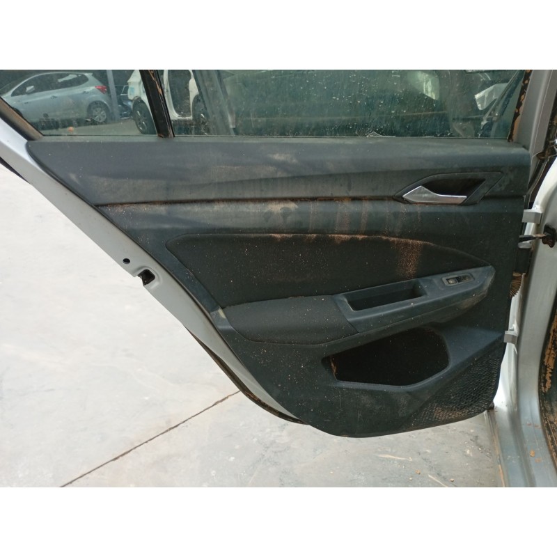 Recambio de guarnecido puerta trasera izquierda para volkswagen golf viii (cd1, da1) 1.0 tsi referencia OEM IAM   