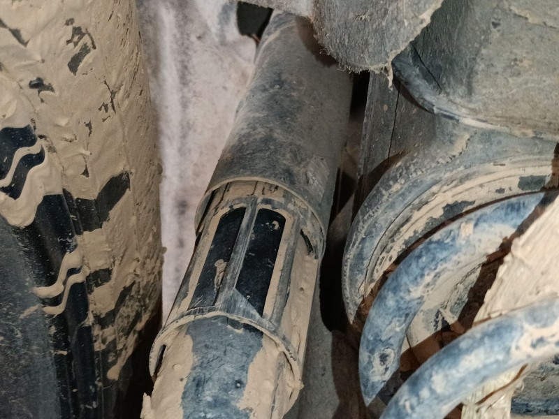 Recambio de amortiguador trasero izquierdo para volkswagen tiguan (ad1, ax1) 2.0 tdi referencia OEM IAM   