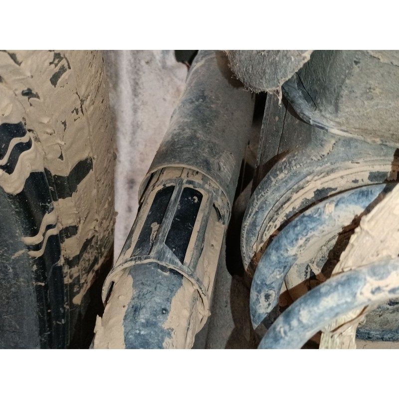 Recambio de amortiguador trasero izquierdo para volkswagen tiguan (ad1, ax1) 2.0 tdi referencia OEM IAM   