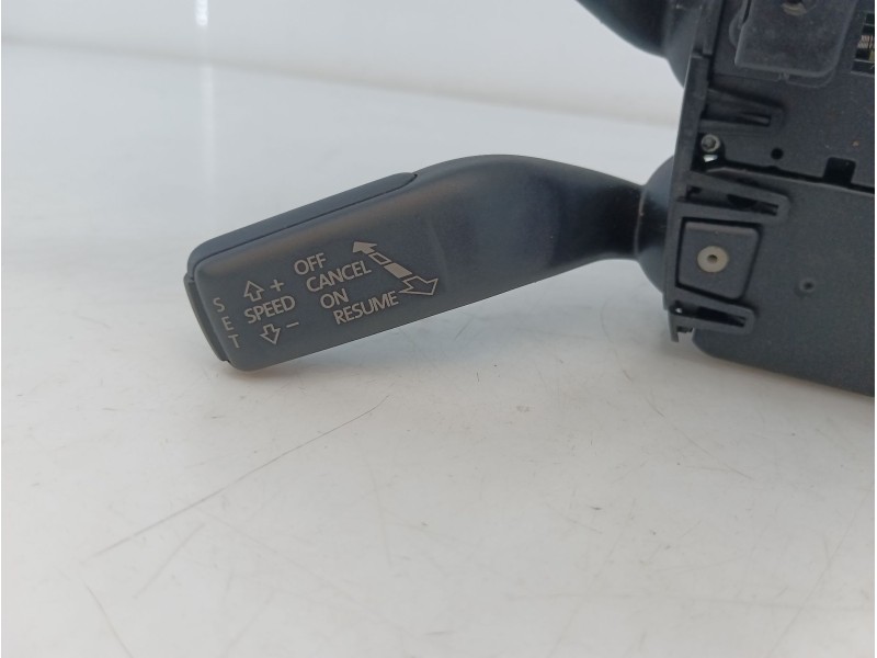 Recambio de mando intermitentes para volkswagen passat cc passat cc referencia OEM IAM   