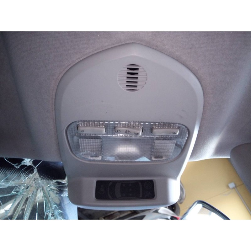 Recambio de luz interior para peugeot 308 confort referencia OEM IAM   