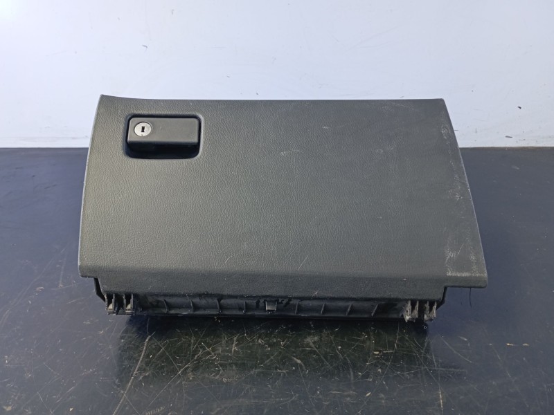 Recambio de guantera para toyota rav 4 (a3) active referencia OEM IAM   