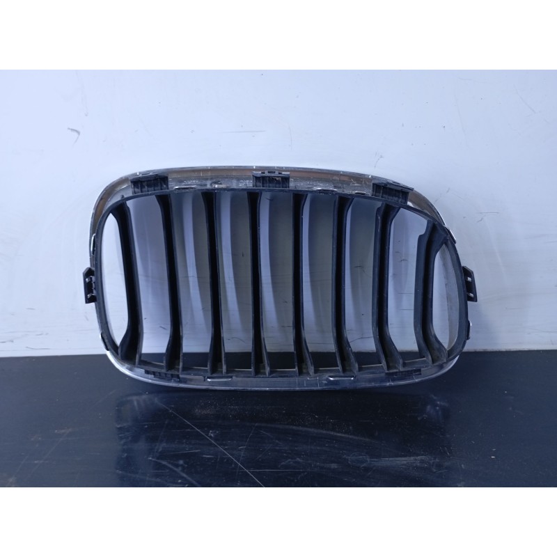 Recambio de rejilla delantera para bmw serie 1 lim. (f20) 116d referencia OEM IAM   