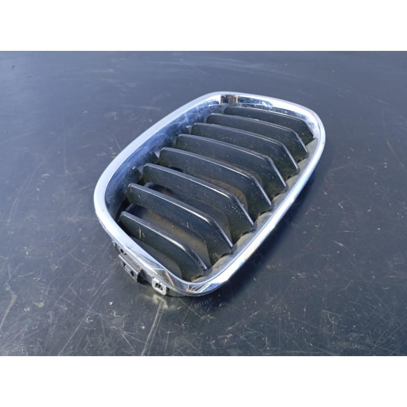 Recambio de rejilla delantera para bmw serie 1 lim. (f20) 116d referencia OEM IAM   